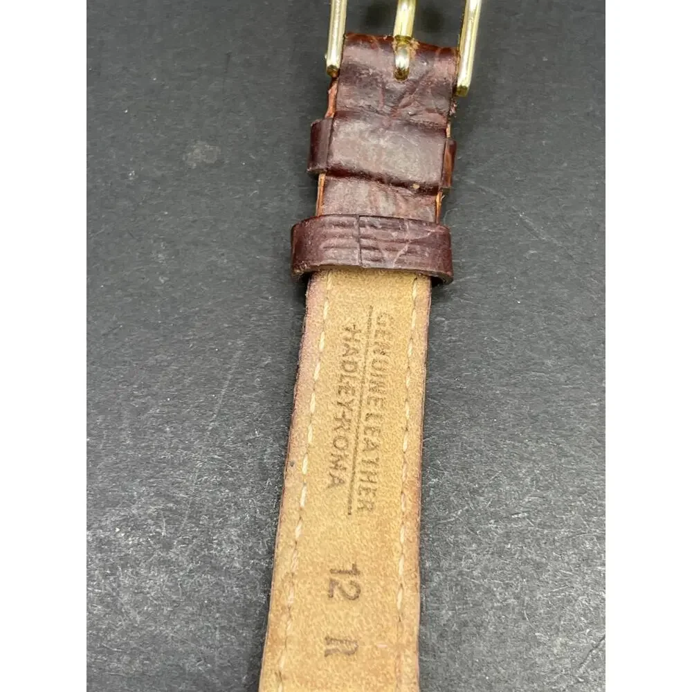 Vintage Disney Lorus Mickey Mouse Watch Gold Tone Brown Leather Band 26mm